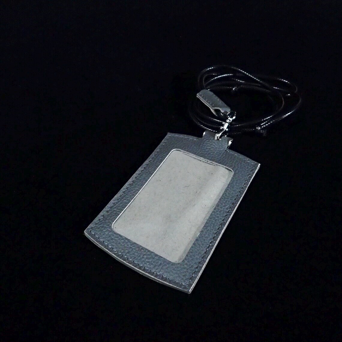 Leather ID Card Holder – Lanyard