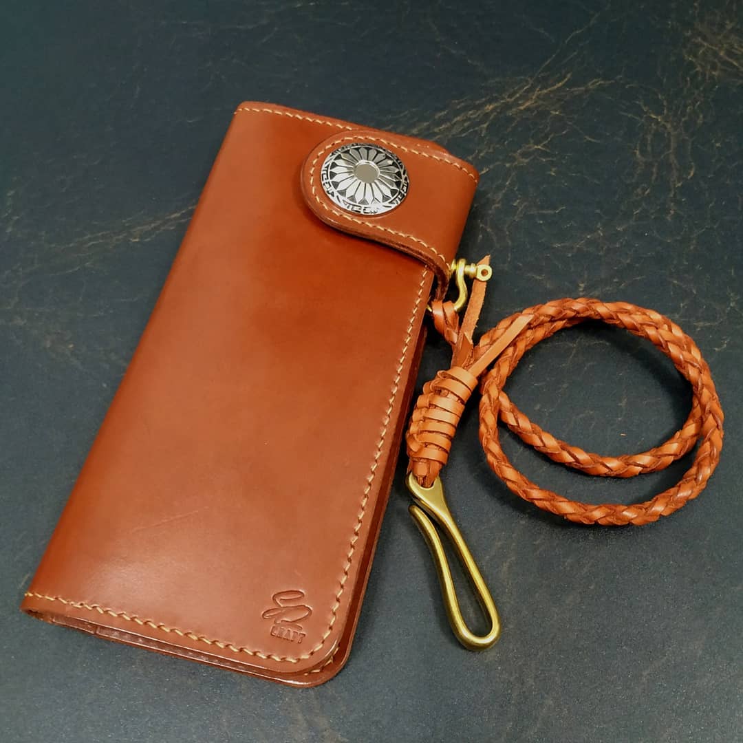 AGUS Trucker long wallet with chain