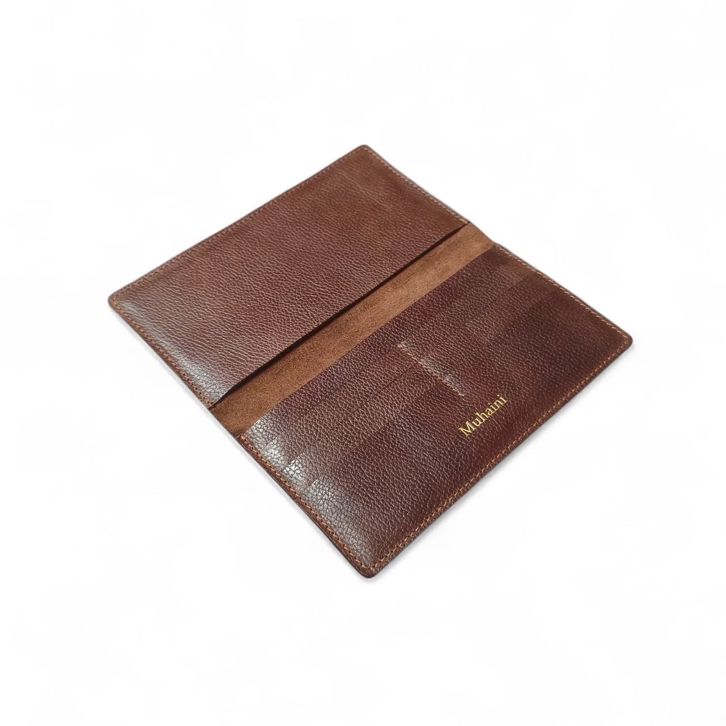 Long wallet... 4 card slot + 2 cash compartment