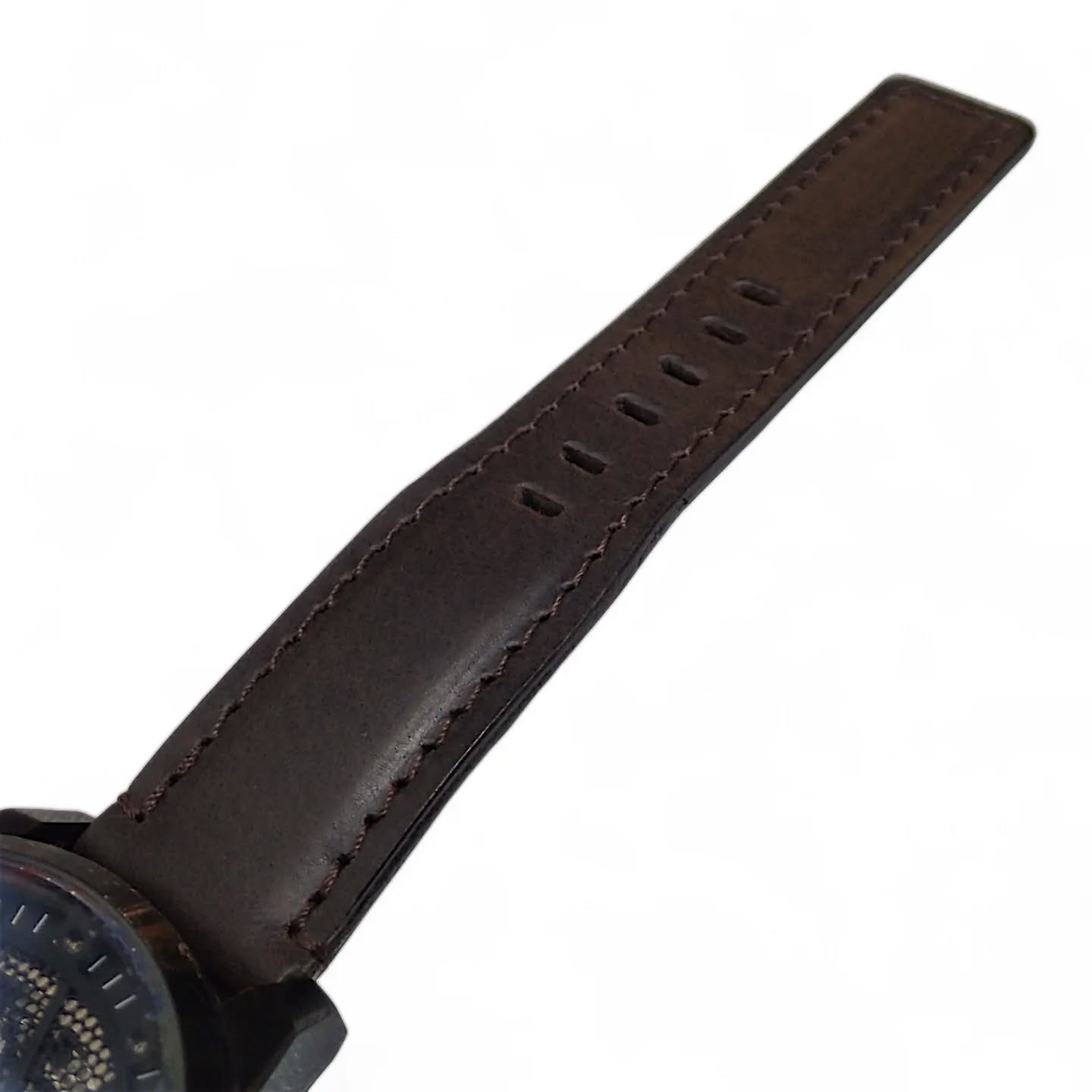 Black Leather Round Watch Strap